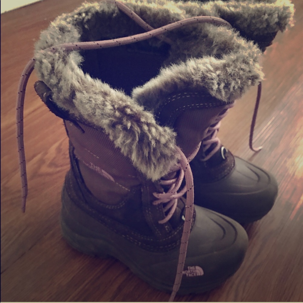 Girls North face boots size 11
